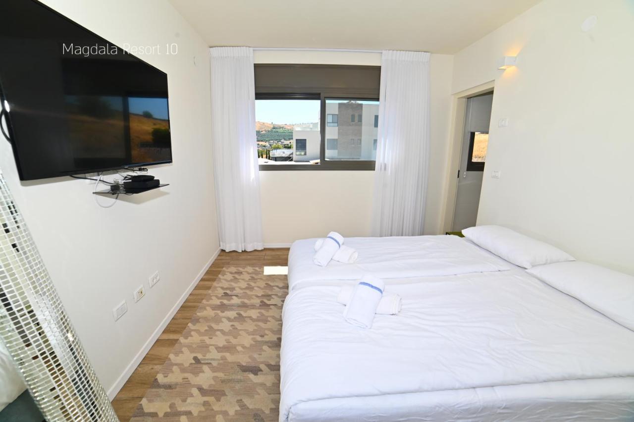 Yalarent Magdala Resort- Luxury Suites With Pool Or Jacuzzi With Sea View Migdal Exterior photo