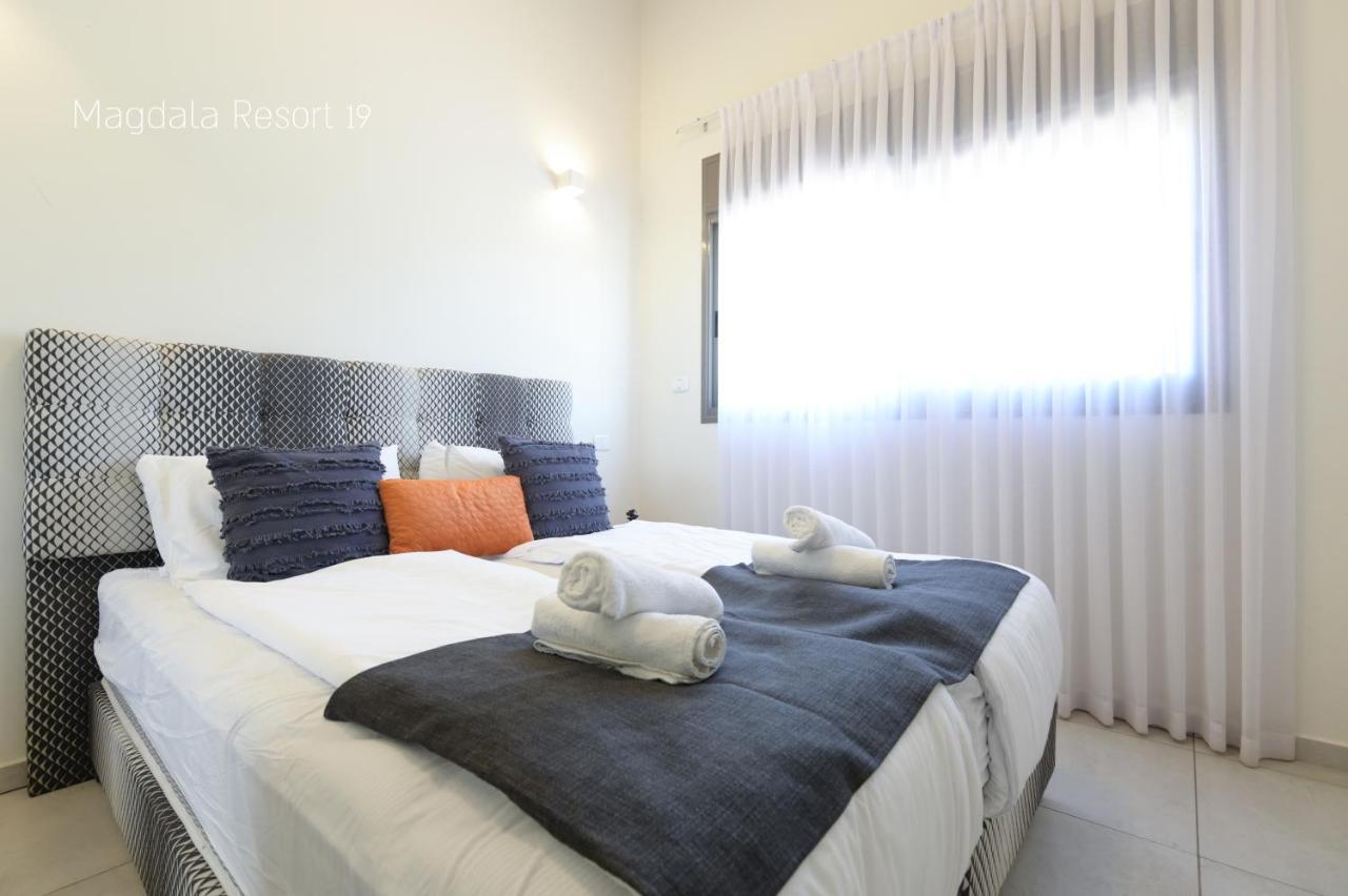 Yalarent Magdala Resort- Luxury Suites With Pool Or Jacuzzi With Sea View Migdal Exterior photo