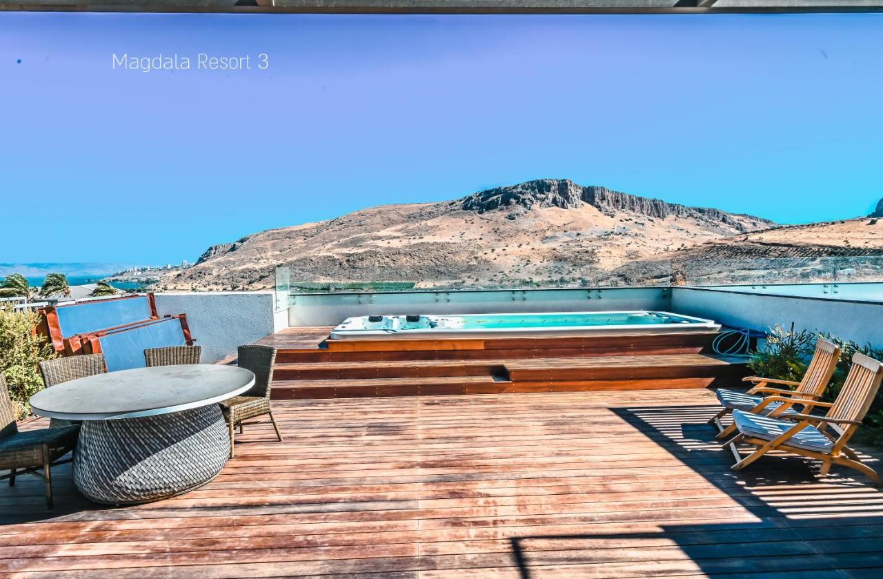 Yalarent Magdala Resort- Luxury Suites With Pool Or Jacuzzi With Sea View Migdal Exterior photo