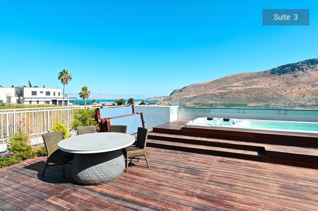 Yalarent Magdala Resort- Luxury Suites With Pool Or Jacuzzi With Sea View Migdal Exterior photo