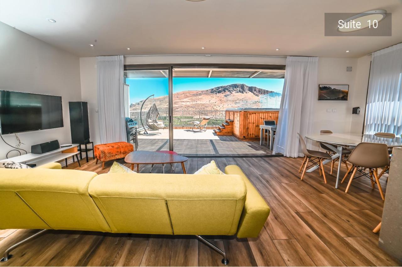 Yalarent Magdala Resort- Luxury Suites With Pool Or Jacuzzi With Sea View Migdal Exterior photo