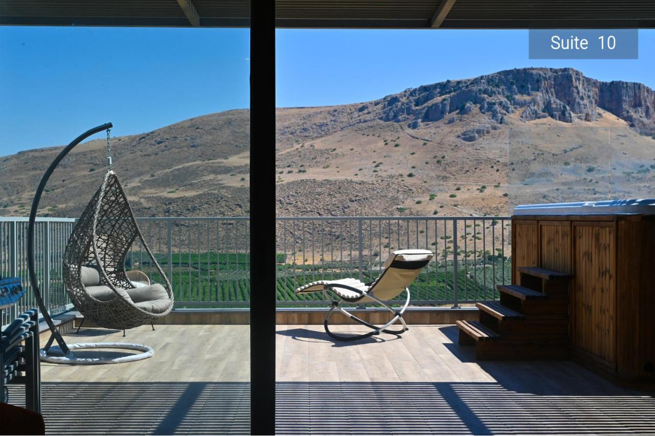 Yalarent Magdala Resort- Luxury Suites With Pool Or Jacuzzi With Sea View Migdal Exterior photo